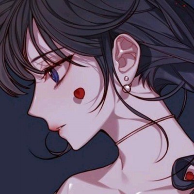 女子孕22周诞下仅矿泉水瓶重婴儿